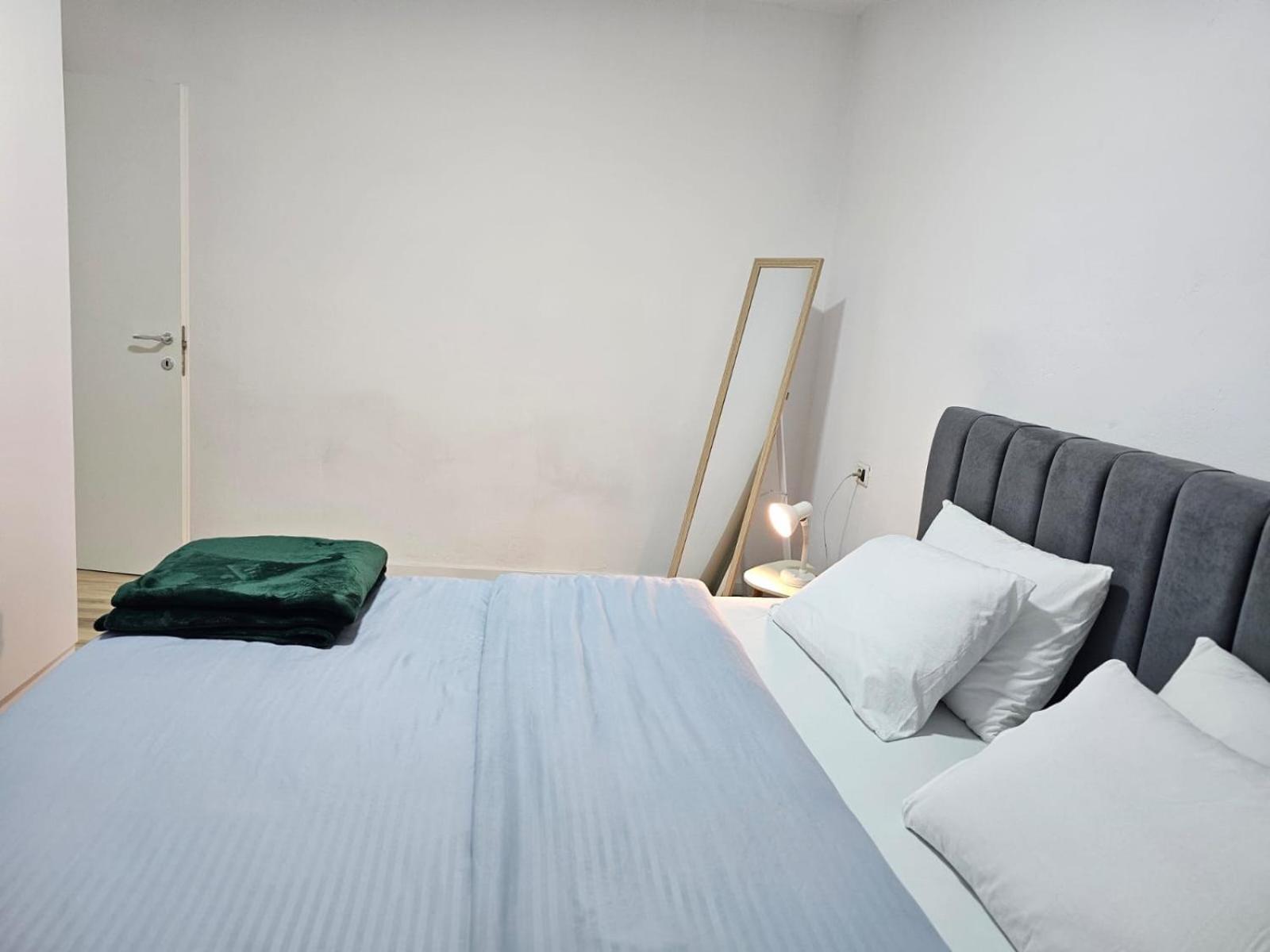 Apartman Main 4 *