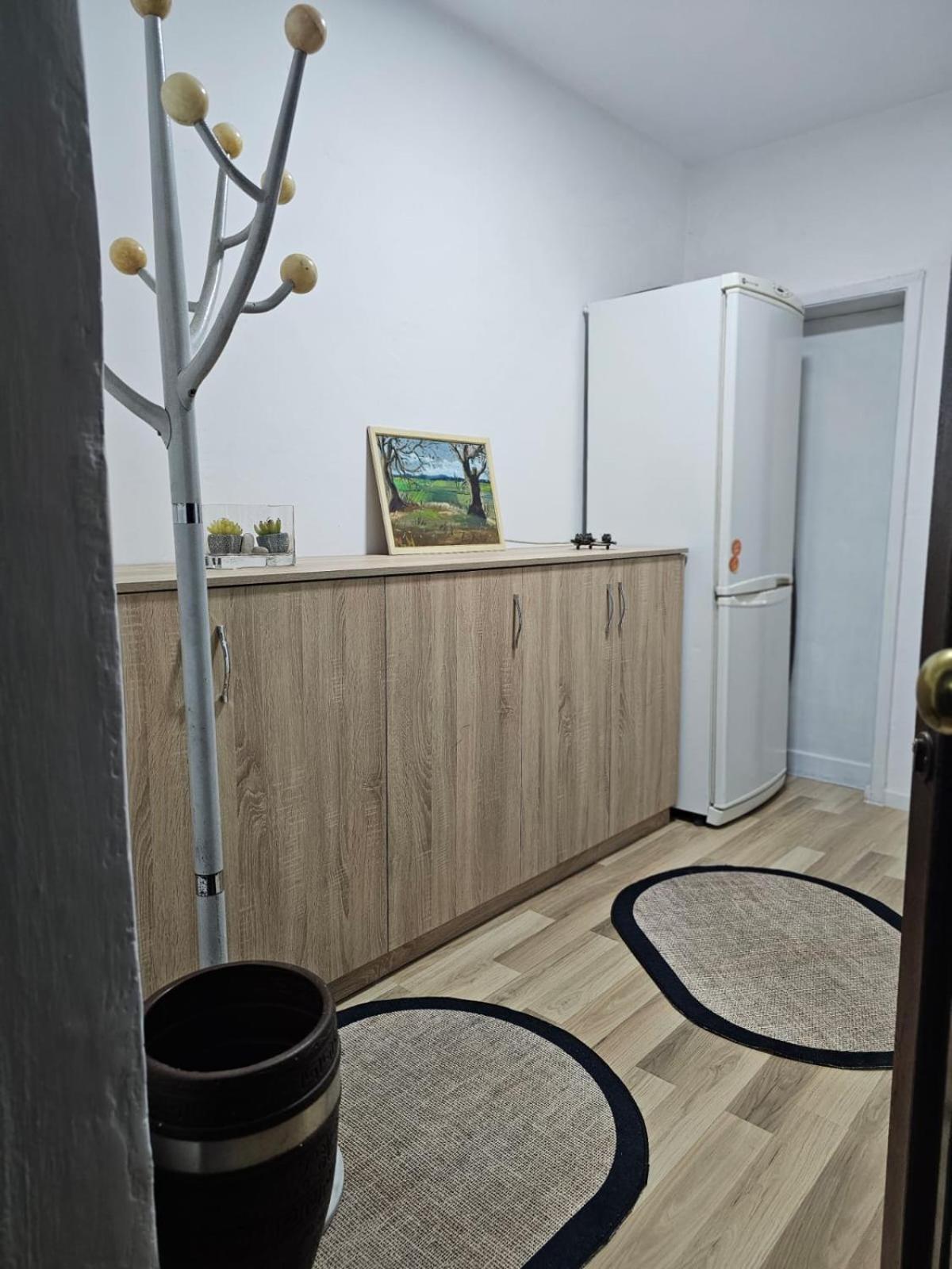 Main 4 Apartment