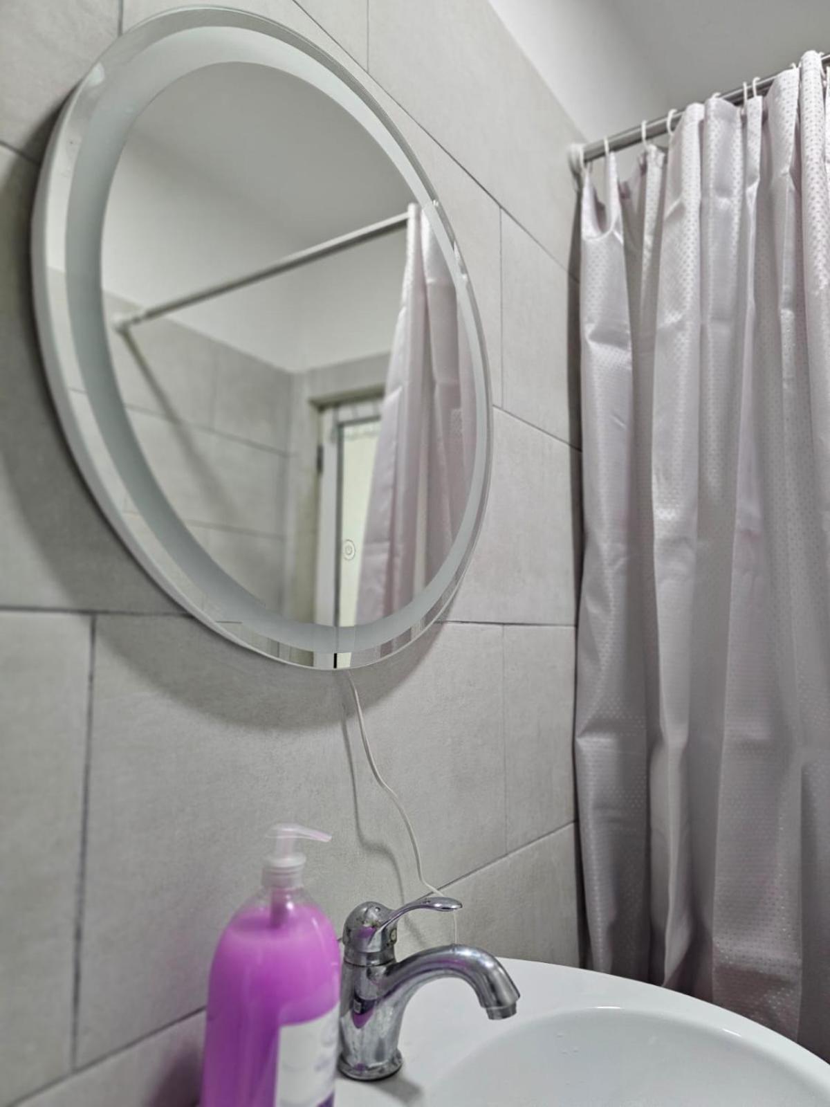Main 4 * Tirana